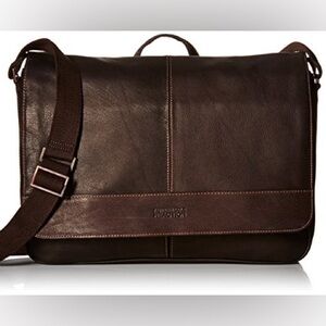 Kenneth Cole Reaction Brown Leather Messenger Laptop Bag
